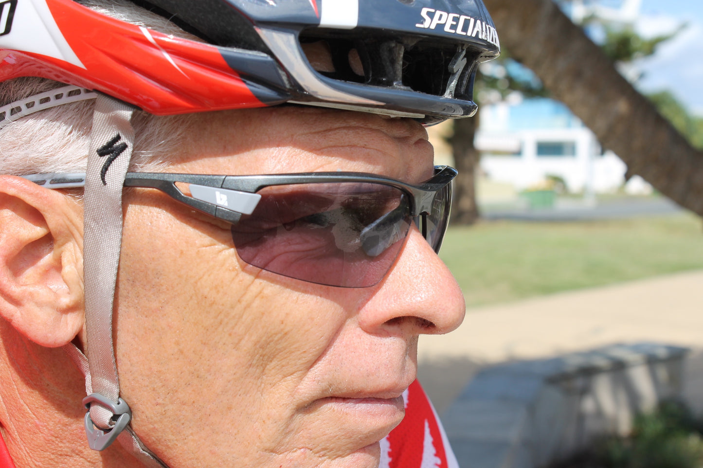 PHO Graphite Frame - High Definition Photochromic Bi Focal Lens